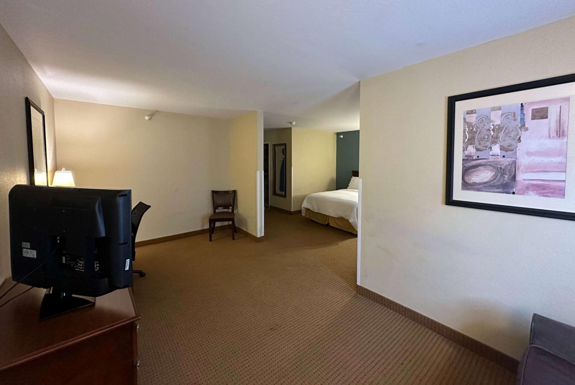 Hotel Wingate By Wyndham 2*